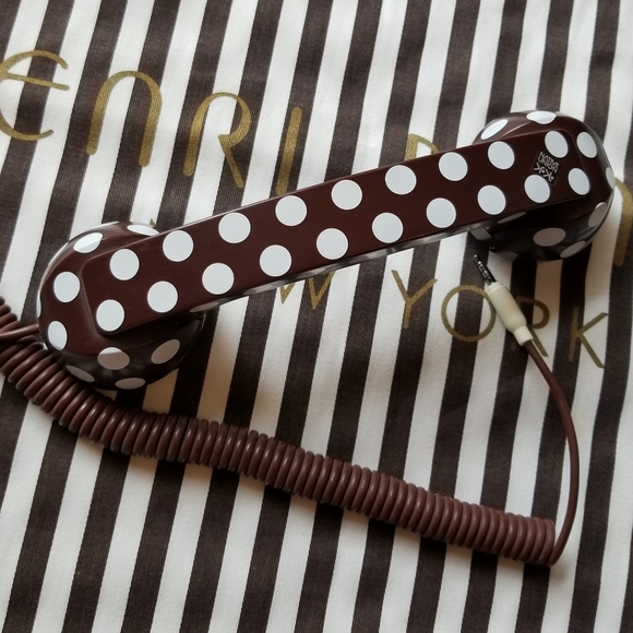 ❗Henri Bendel Brown and White Polka Dot Handset Phone❗ - Picture 4 of 5